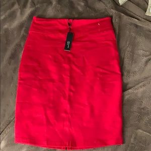 Body con pencil skirt
